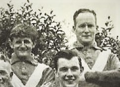 1959 Back row; Former Carlton players K. Hamilton and A. Thynne 1959 Back row; Former Carlton players K. Hamilton and A. Thynne McKinnon Football Club - Federal League Image; sfnl.com.au
