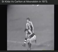 1973 Rd 11 - Garry Crane marks strongly.