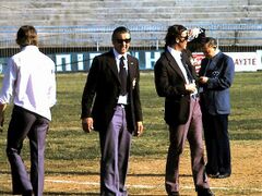 1972 - Blues officials Bert Deacon & Gordon Newton - London.This image is one of a series of photographs taken by Blues Premiership player David McKay during Carltonâ€™s â€œWorld Tourâ€ in 1972. In October of that year, after winning the flag, most of the Premiership squad â€“ and a number of prominent players from other clubs â€“ jetted off to play a series of exhibition matches in London, Athens and Singapore. Image courtesy of David McKay and Carlton Football Club.