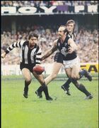 1979 Grand Final – Jesaulenko about to tackle opposing Captain Ray Shaw