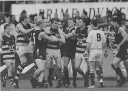 2001 Rd 22 - Blues fly the flag for SOS after KO.