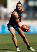 Kate Gillespie-Jones handballing.