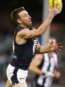 2014 Rd 15 - Brock McLean marks.